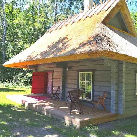 Kotka Farm 호텔 Saarekula 외부 사진